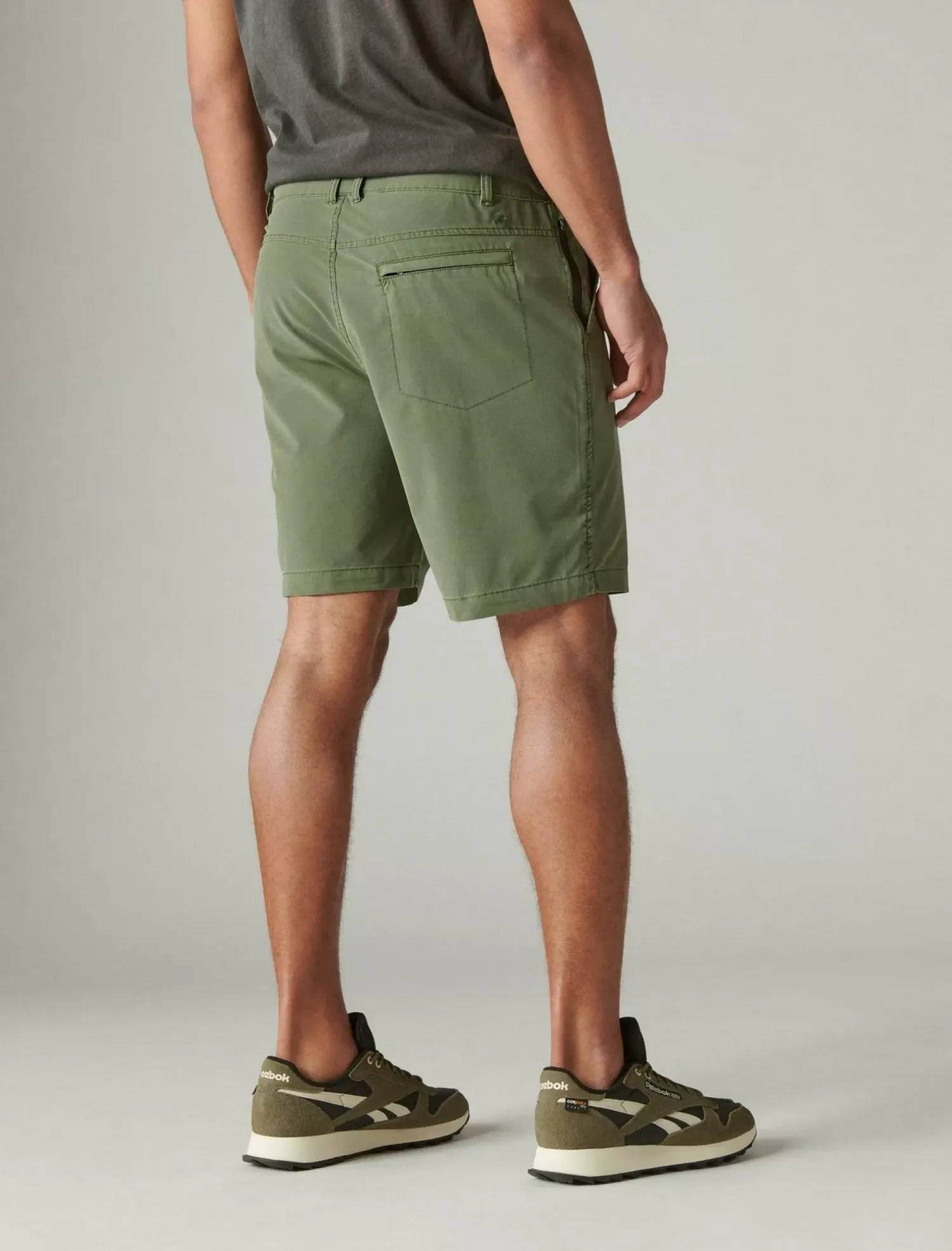 Lucky Brand 8" adventure hybrid short four leaf clover*MEN Shorts