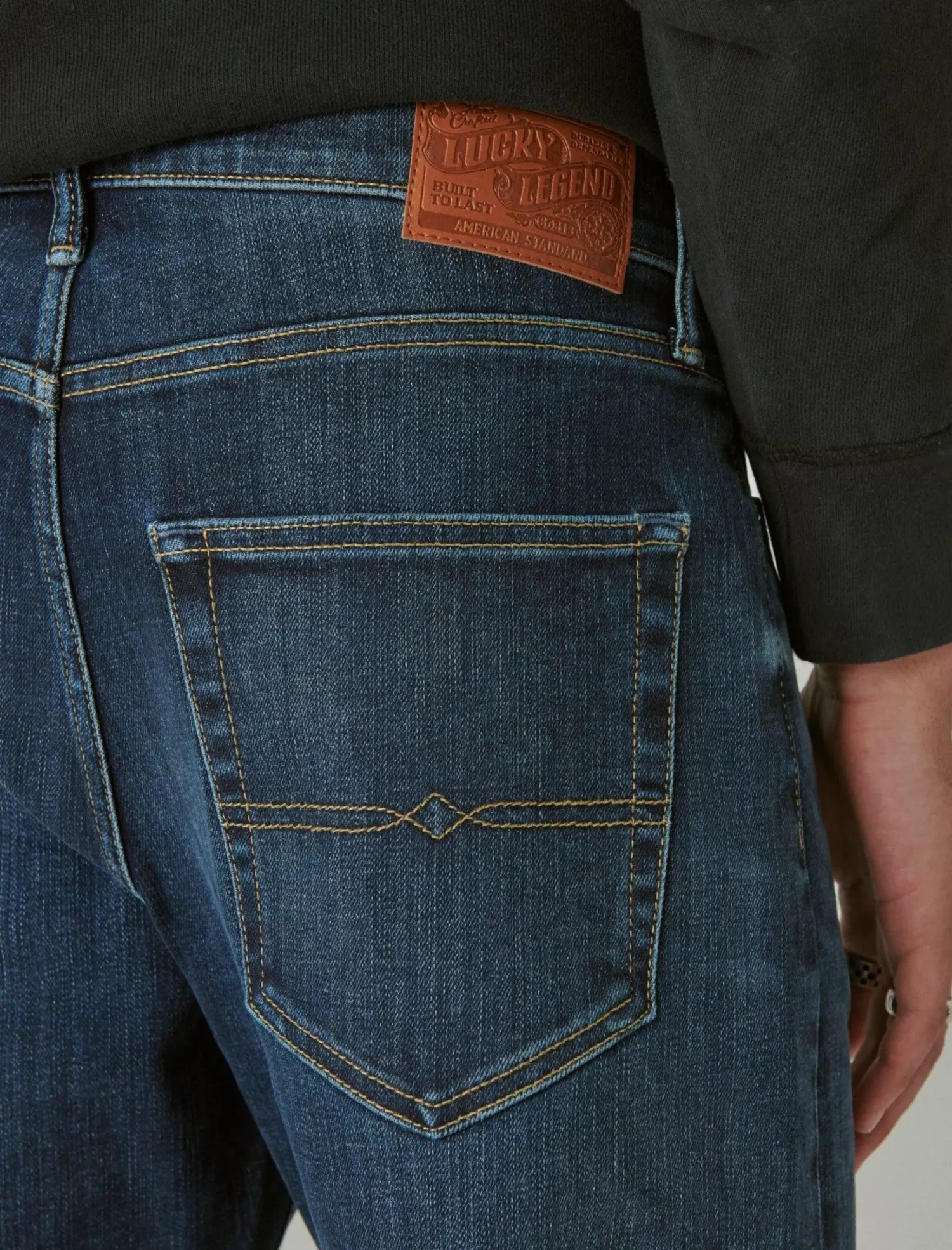 Lucky Brand 410 athletic straight premium coolmax stretch jean royce*MEN|JEANS Jeans|Straight|Athletic