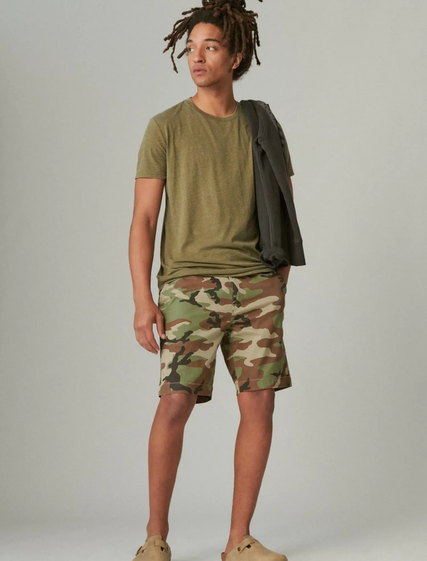 Lucky Brand 9" stretch twill flat front short camo multi*MEN Shorts