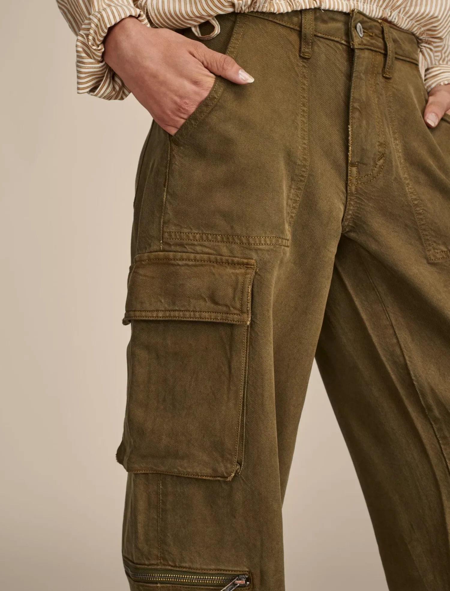 Lucky Brand cargo denim jean dark olive*WOMEN Pants|Jeans