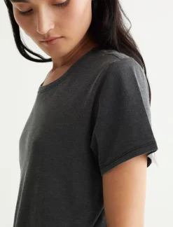 Lucky Brand classic crew jet black*WOMEN Graphic Tees