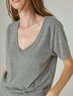 Lucky Brand classic v-neck light heather grey (b03)*WOMEN Graphic Tees