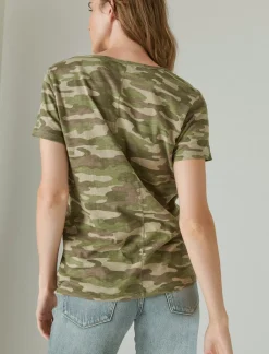Lucky Brand classic v-neck green camo*WOMEN Graphic Tees