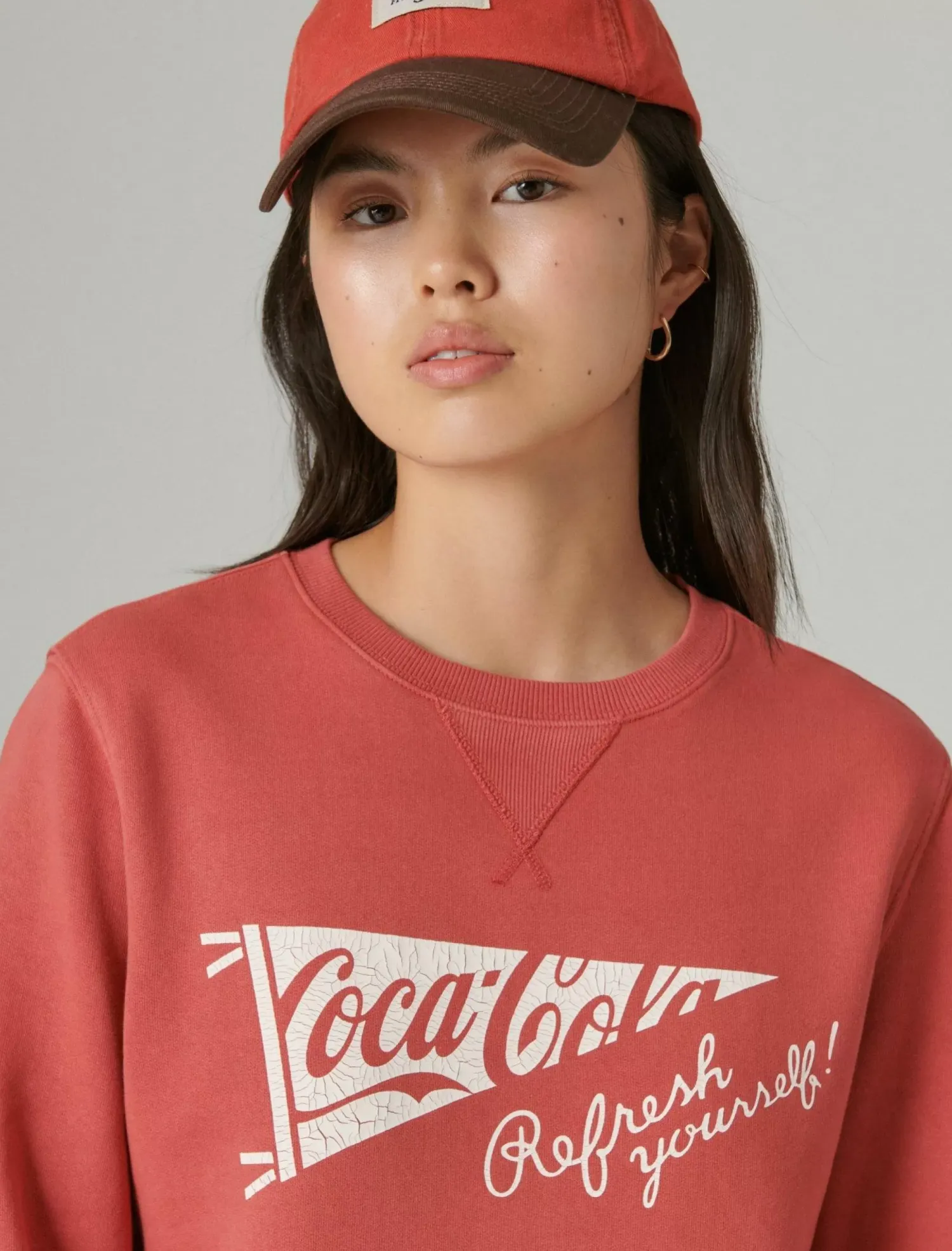 Lucky Brand coca-cola cotton fleece crew neck sweatshirt mineral red*MEN|WOMEN Activewear