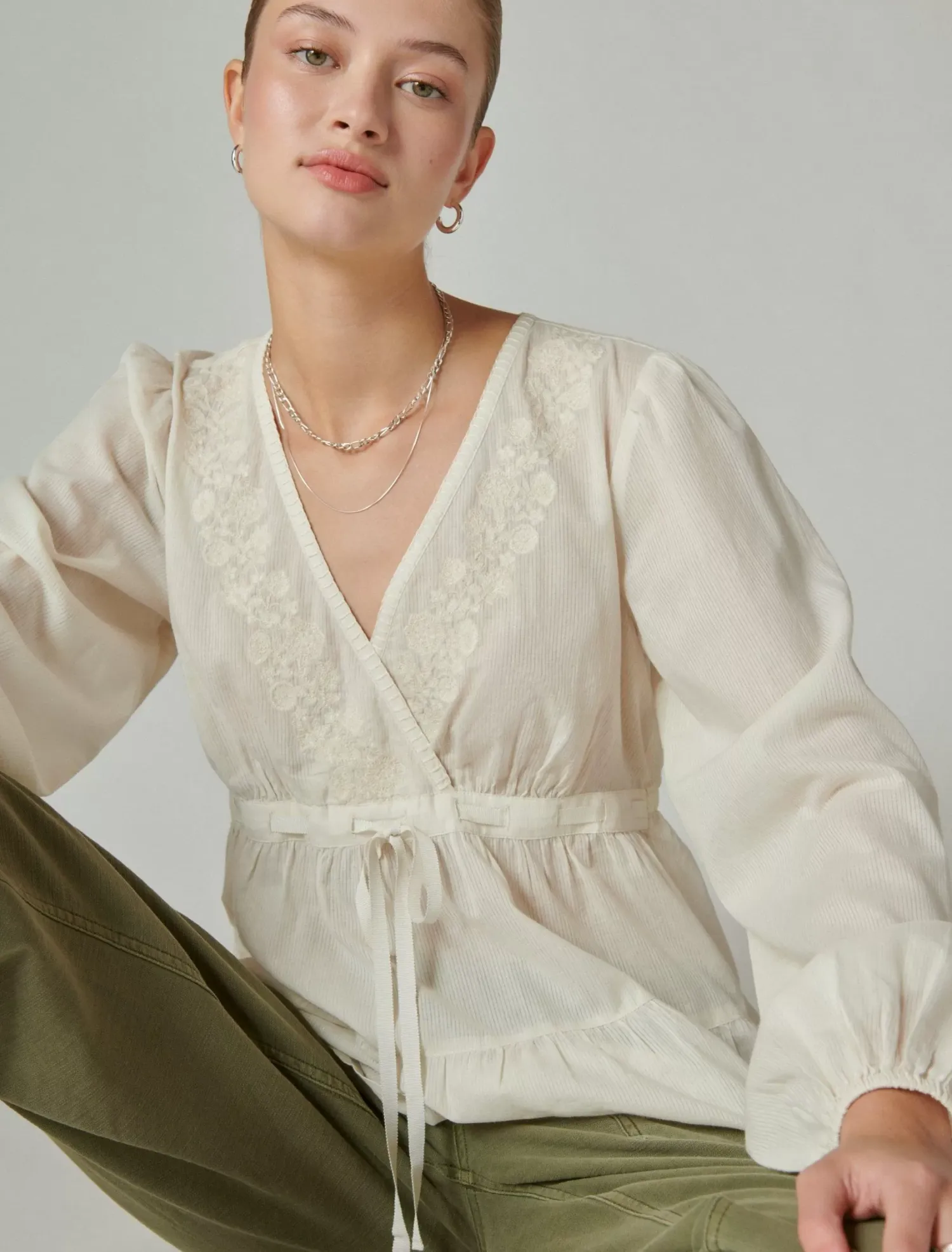 Lucky Brand embroidered babydoll top whisper white*WOMEN Blouses