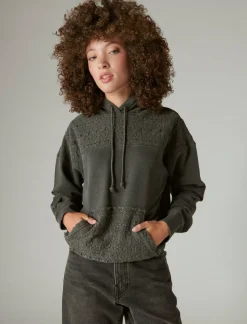Lucky Brand embroidered yoke hoodie raven*WOMEN Activewear