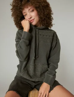 Lucky Brand embroidered yoke hoodie raven*WOMEN Activewear