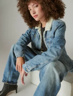 Lucky Brand faux shearling lined denim trucker jacket loretto sky*WOMEN Jackets & Outerwear