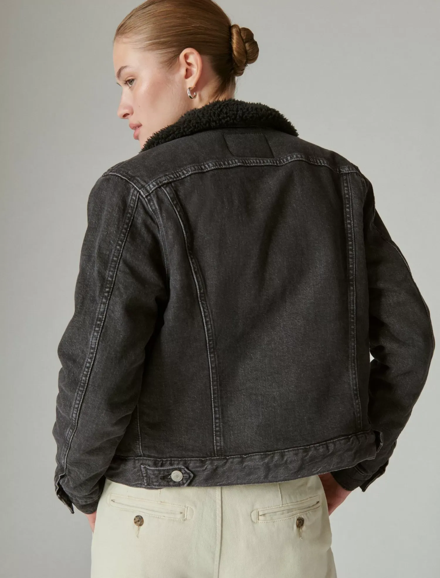 Lucky Brand faux shearling lined denim trucker jacket black hole*WOMEN Jackets & Outerwear