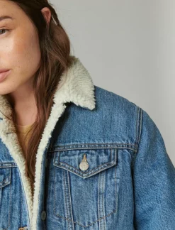 Lucky Brand faux shearling lined denim trucker jacket polar*WOMEN Jackets & Outerwear
