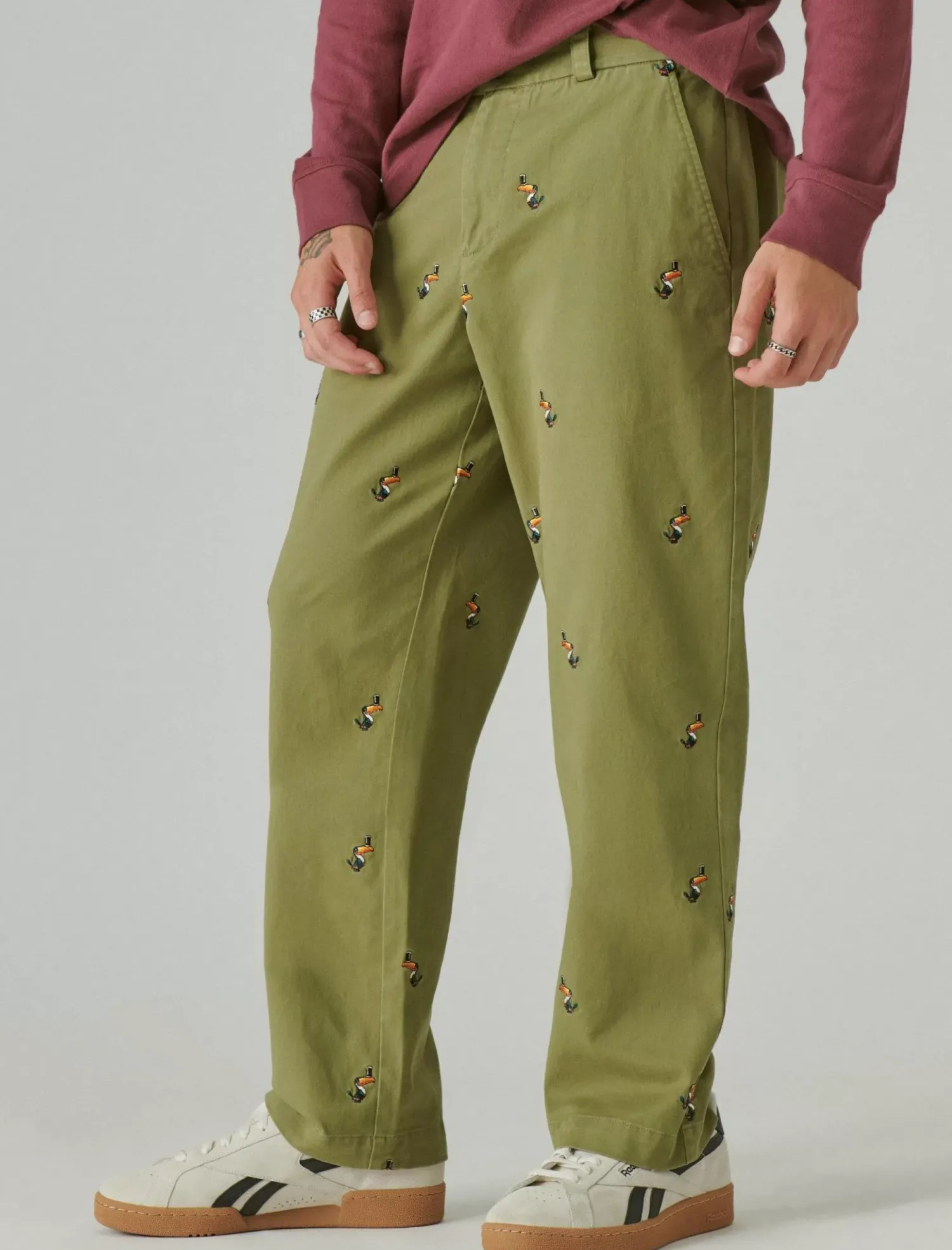 Lucky Brand guinness embroidered washed chino pant olive embroidery*MEN Pants