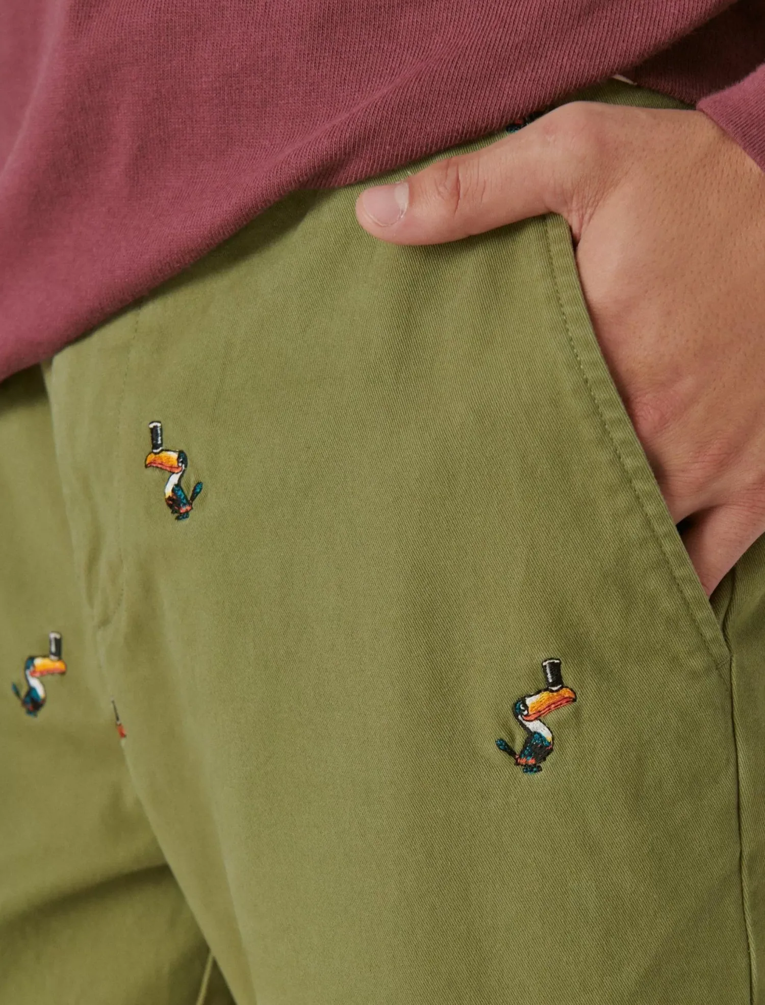 Lucky Brand guinness embroidered washed chino pant olive embroidery*MEN Pants