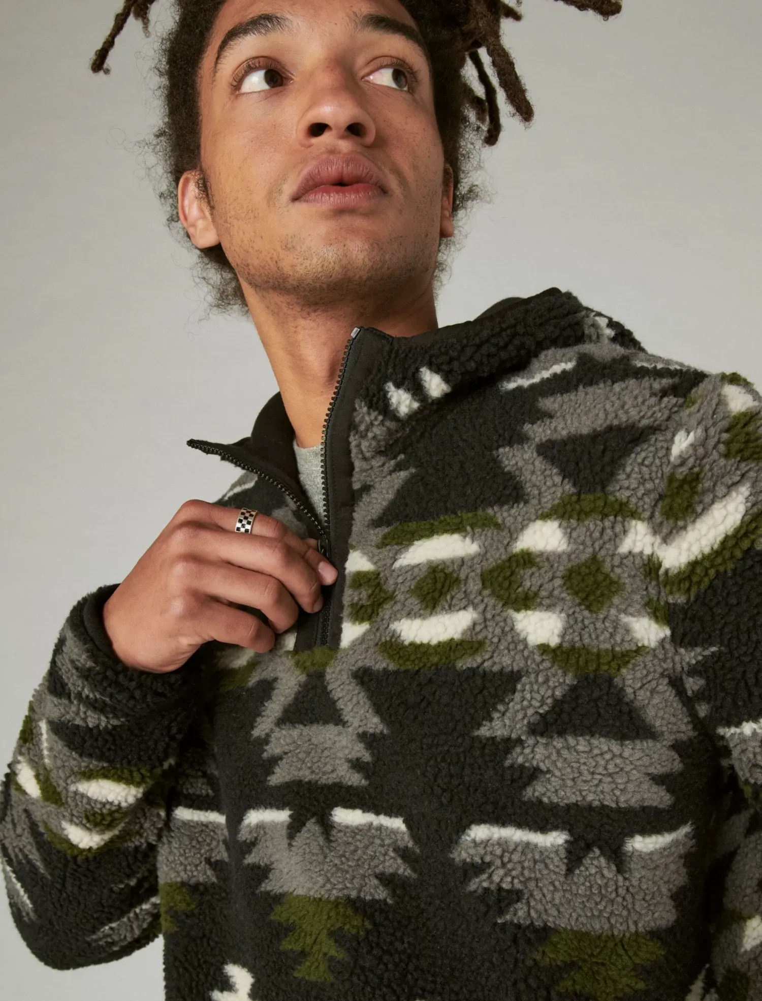 Lucky Brand hi-pile half zip camo hoodie black multi*MEN Activewear