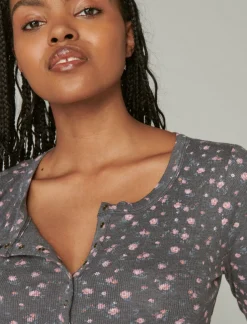 Lucky Brand long sleeve ribbed snap henley black floral print*WOMEN Knit Tops