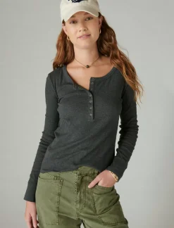 Lucky Brand long sleeve ribbed snap henley jet black*WOMEN Knit Tops