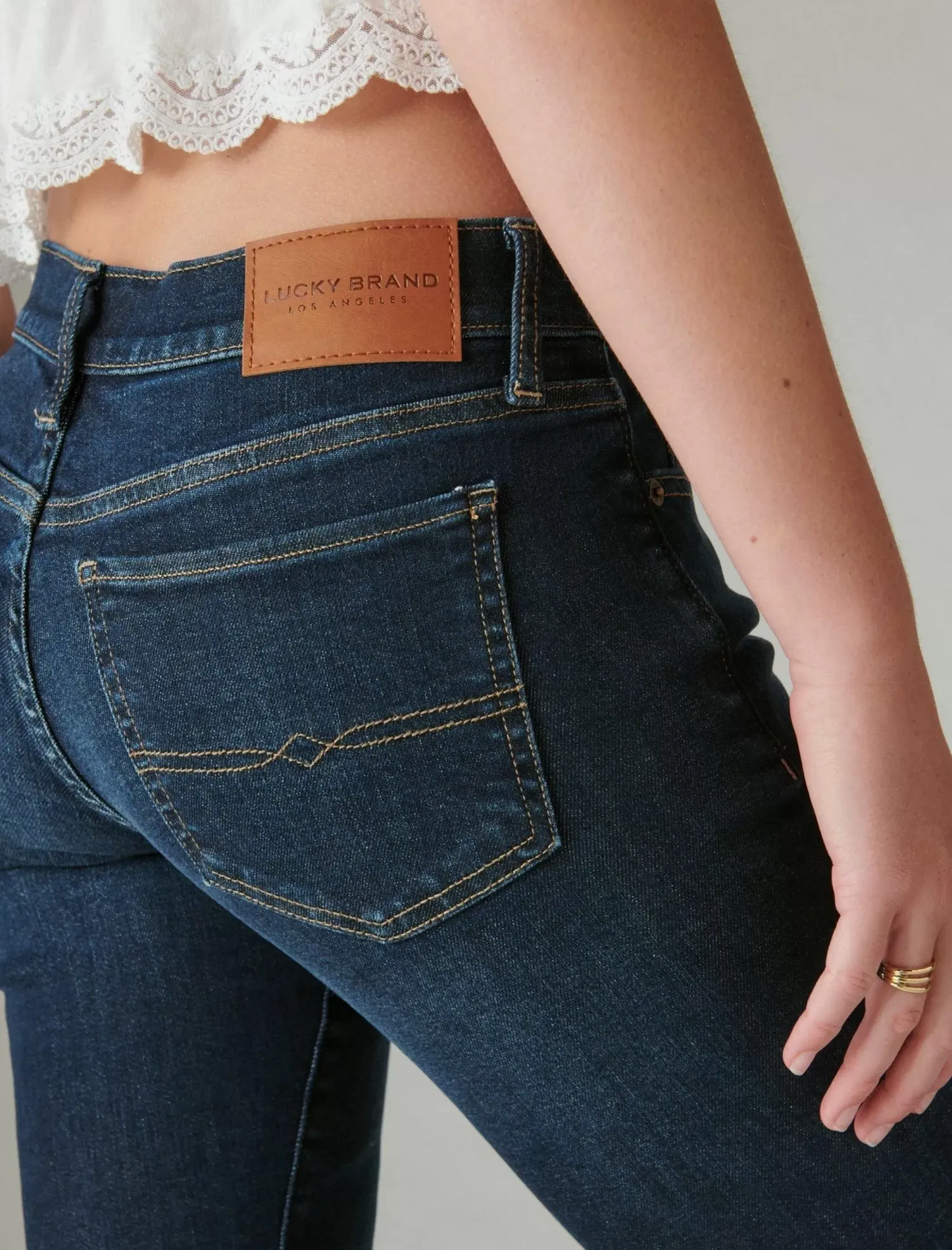 Lucky Brand mid rise sweet straight twilight blue*JEANS|WOMEN Straight|Jeans