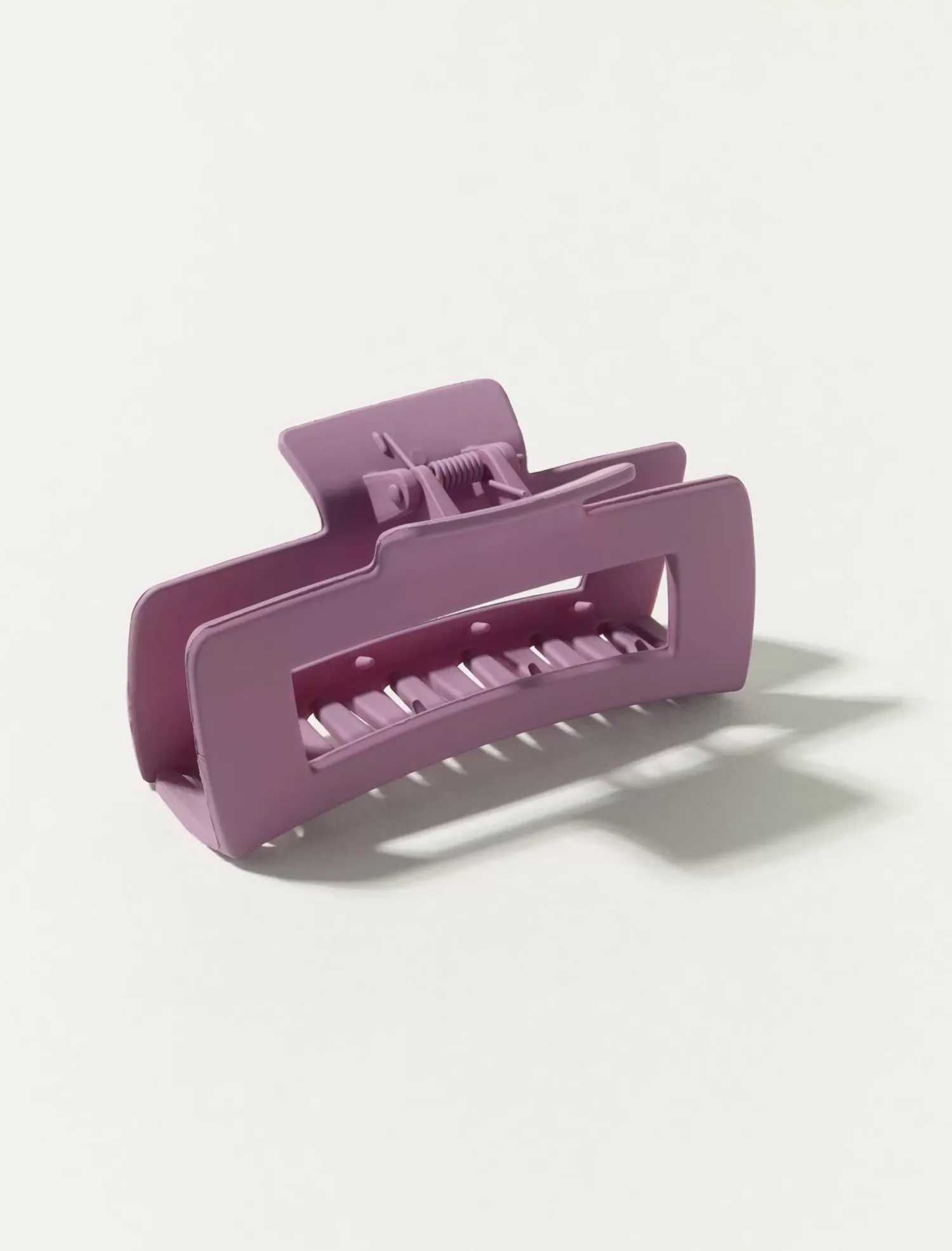Lucky Brand open retangle claw lilac*WOMEN Hair Accessories