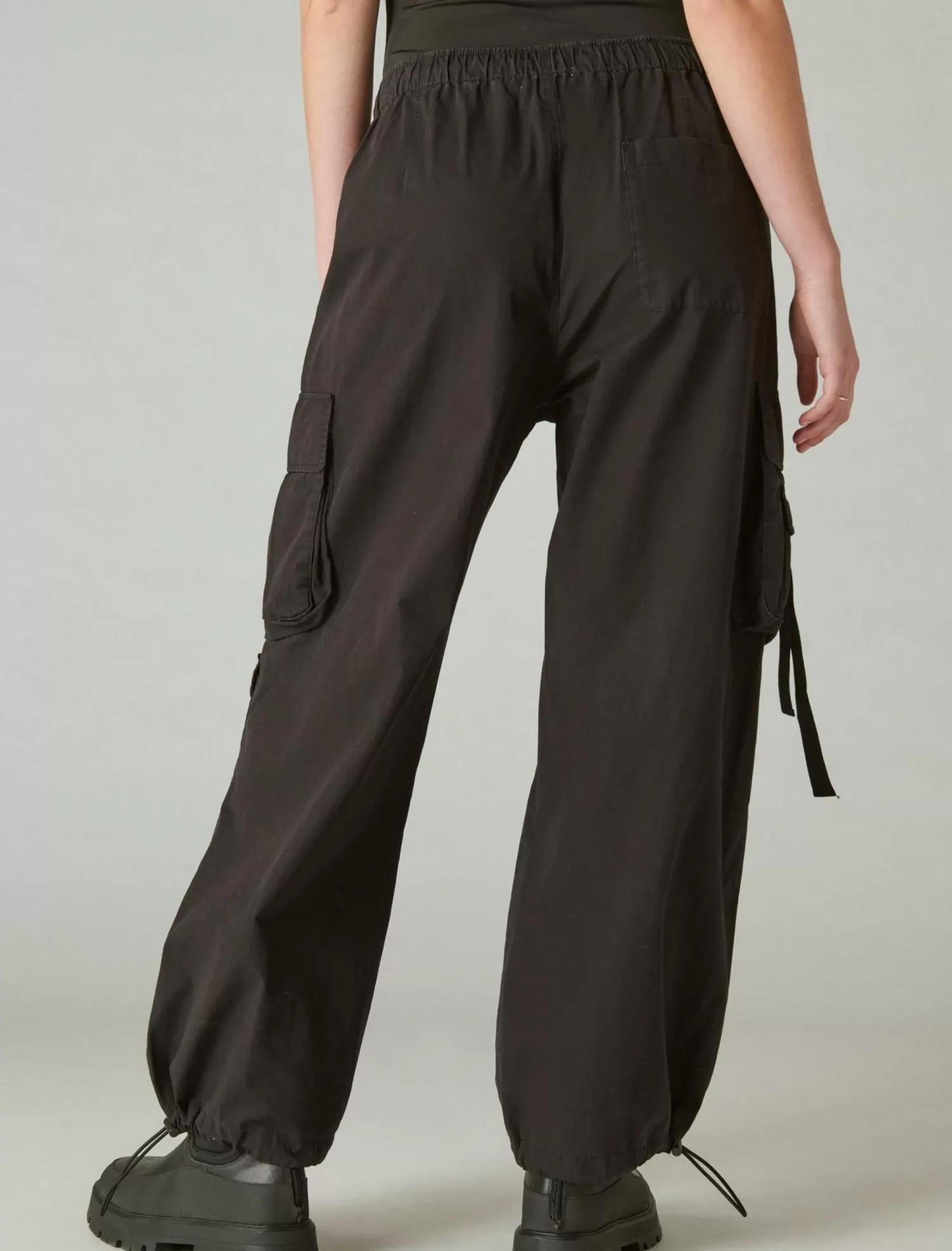 Lucky Brand parachute cargo pant meteorite*WOMEN Pants