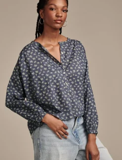 Lucky Brand printed smocked detail blouse navy multi*WOMEN Blouses