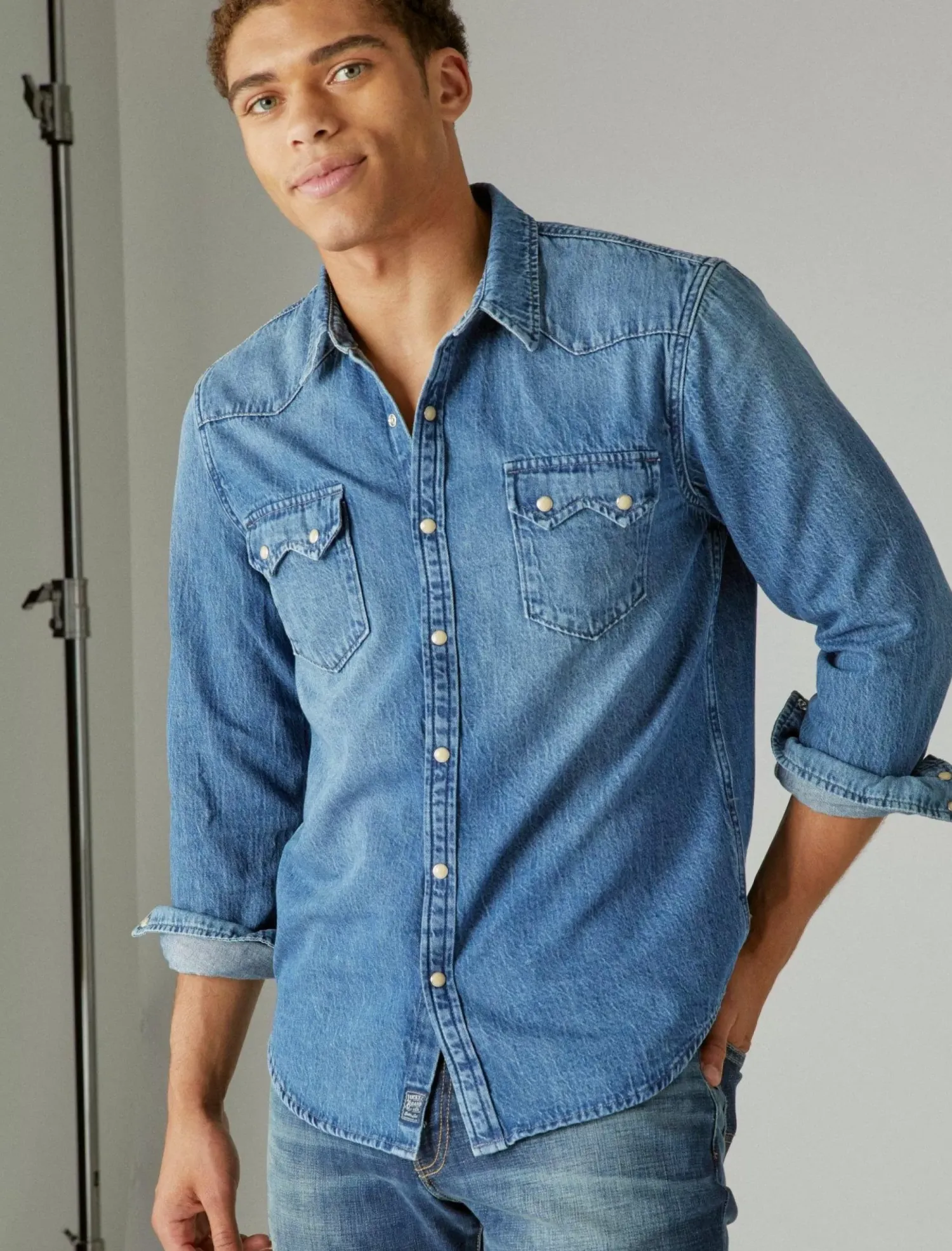 Lucky Brand sawtooth denim western shirt haywood*WOMEN|MEN Blouses|Button-Downs