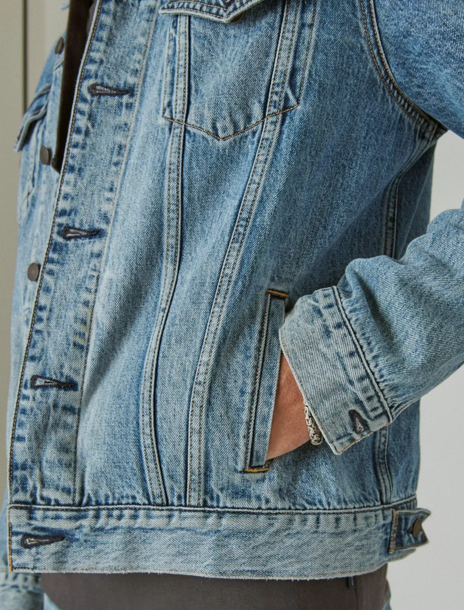 Lucky Brand the denim trucker jacket golden dale*MEN Jackets & Outerwear