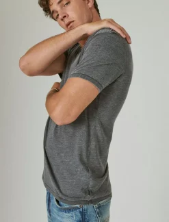 Lucky Brand venice burnout vee-neck tee jet black*MEN Shirts & Tops